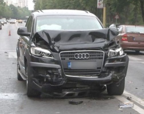 Şmecherul cu Audi care a fugit de la locul accidentului a fost arestat pentru 15 zile
